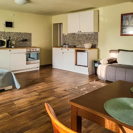 Mi Casa -