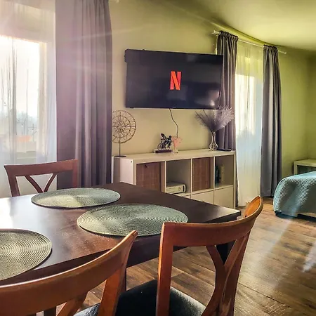 Mi Casa - * Eger