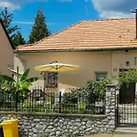 Mi Casa Vendeghaz -