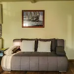 Mi Casa Vendeghaz - *